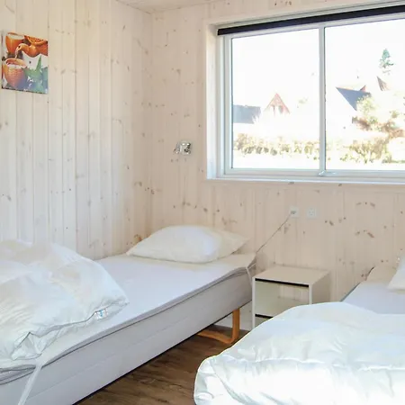 Front In With Sauna *